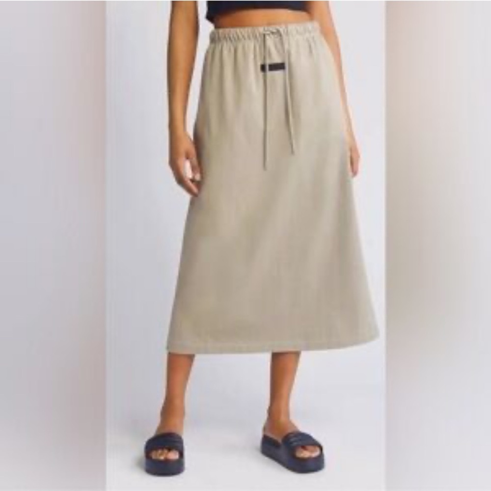 Fear of God Essentials MIDI Skirt Size Large